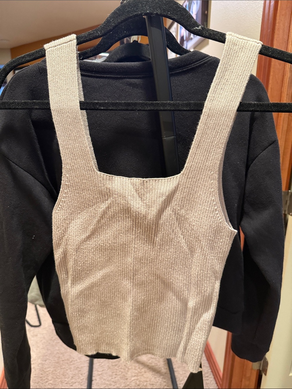 Abercrombie & Fitch Beige Ribbed Tank Top